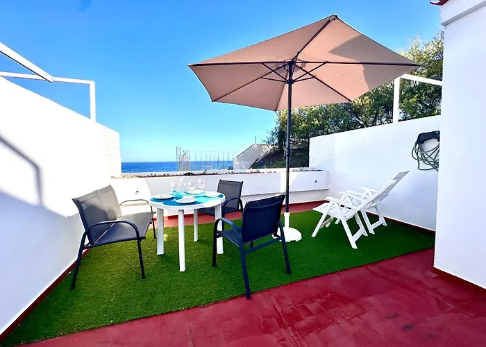 Marina Blue, Caletillas * Candelaria