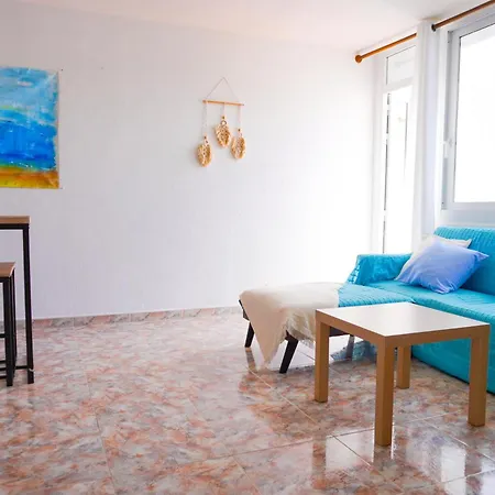 Marina Blue, Caletillas Candelaria