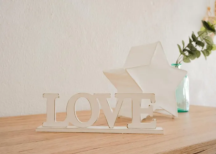 Marina Blue, Caletillas